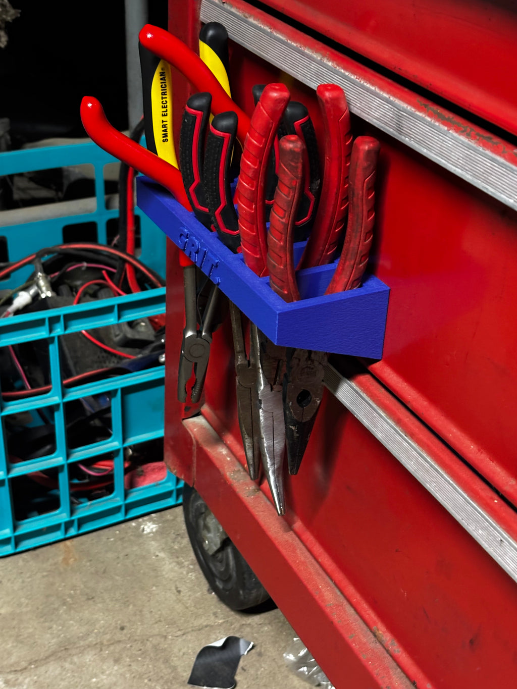 GRIT Magnetic Pliers Holder